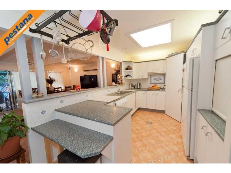 32 Ronald Street, Shailer Park QLD 4128