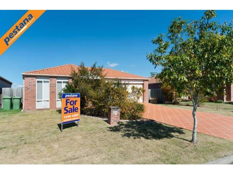 5 Starshine Street, Meadowbrook QLD 4131