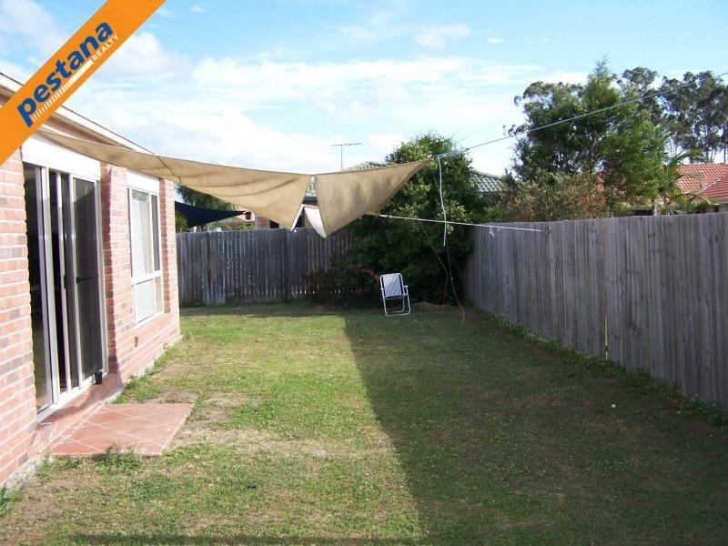 5 Starshine Street, Meadowbrook QLD 4131