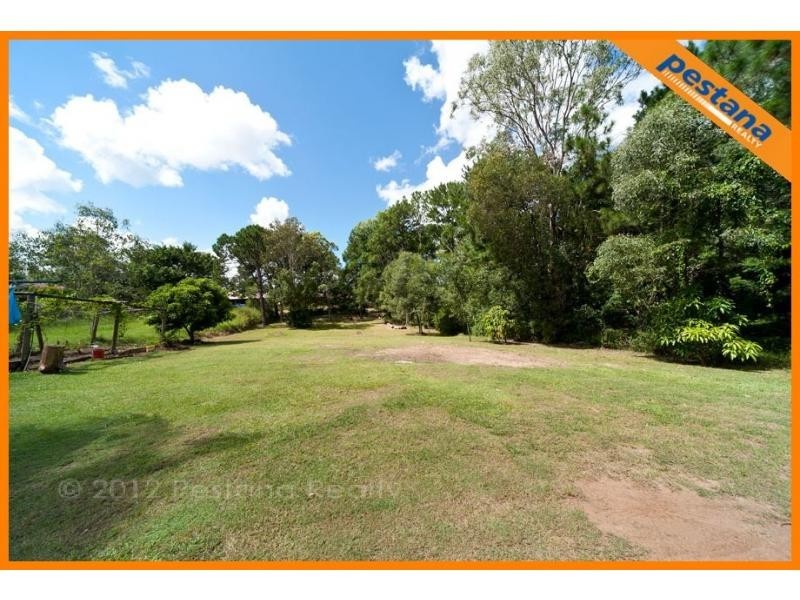 11 Daisy Hill Road, Daisy Hill QLD 4127