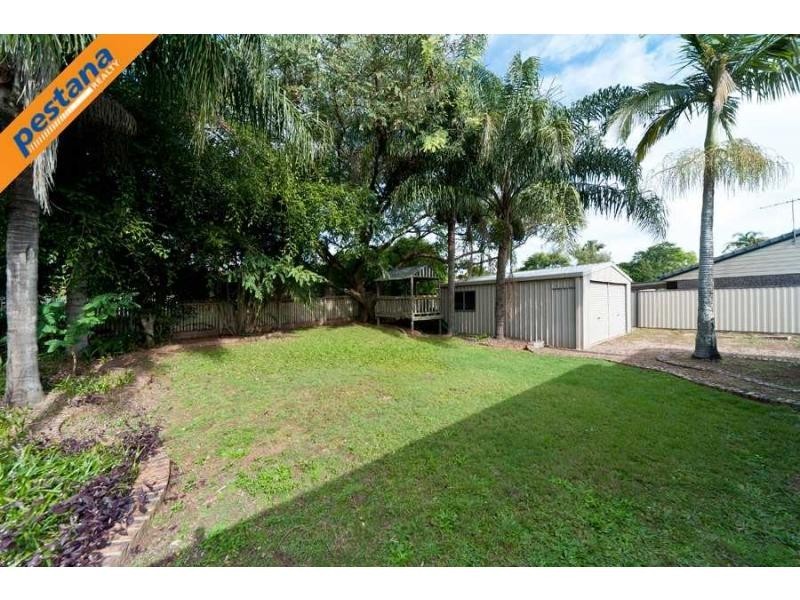10 Haymer Court, Meadowbrook QLD 4131
