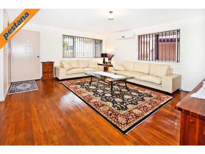 13 Dawson Street, Woodridge QLD 4114
