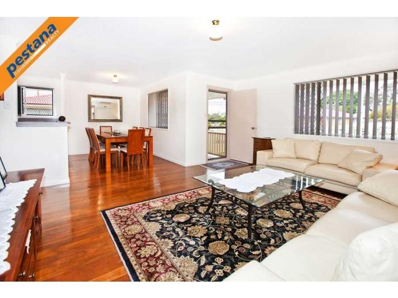13 Dawson Street, Woodridge QLD 4114