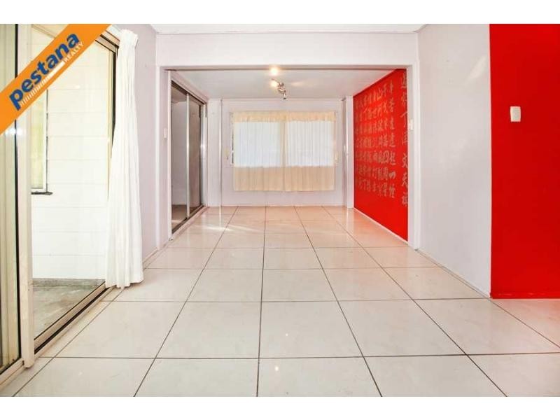 33 Winifred Street, Kingston QLD 4114