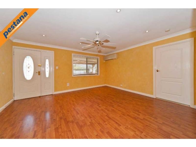 221 Upper Lyndale Street, Shailer Park QLD 4128