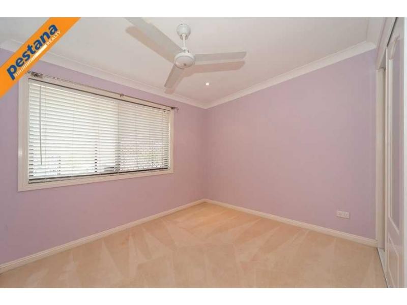 221 Upper Lyndale Street, Shailer Park QLD 4128