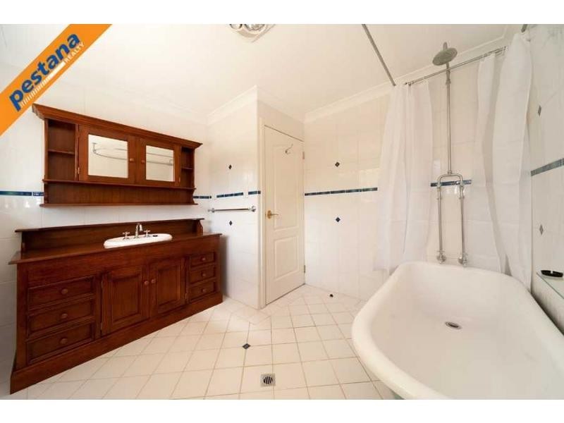 221 Upper Lyndale Street, Shailer Park QLD 4128