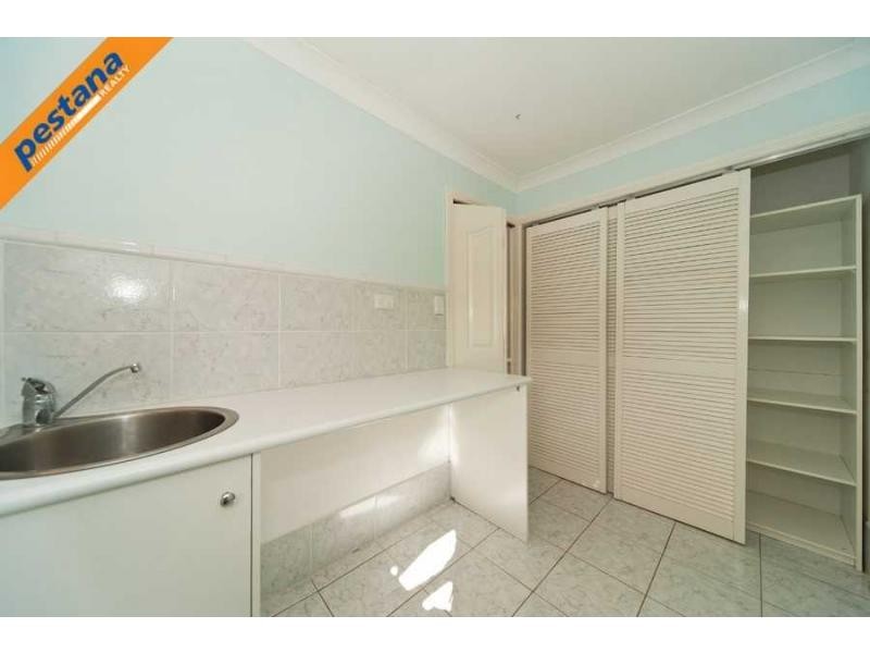 221 Upper Lyndale Street, Shailer Park QLD 4128