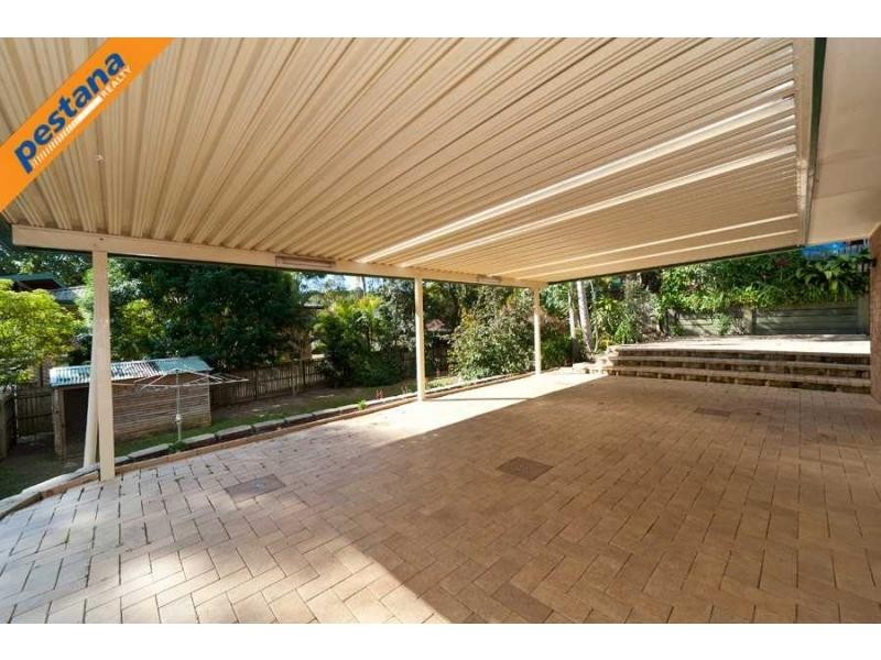 221 Upper Lyndale Street, Shailer Park QLD 4128