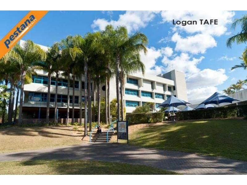 9 Cardwell Court, Meadowbrook QLD 4131