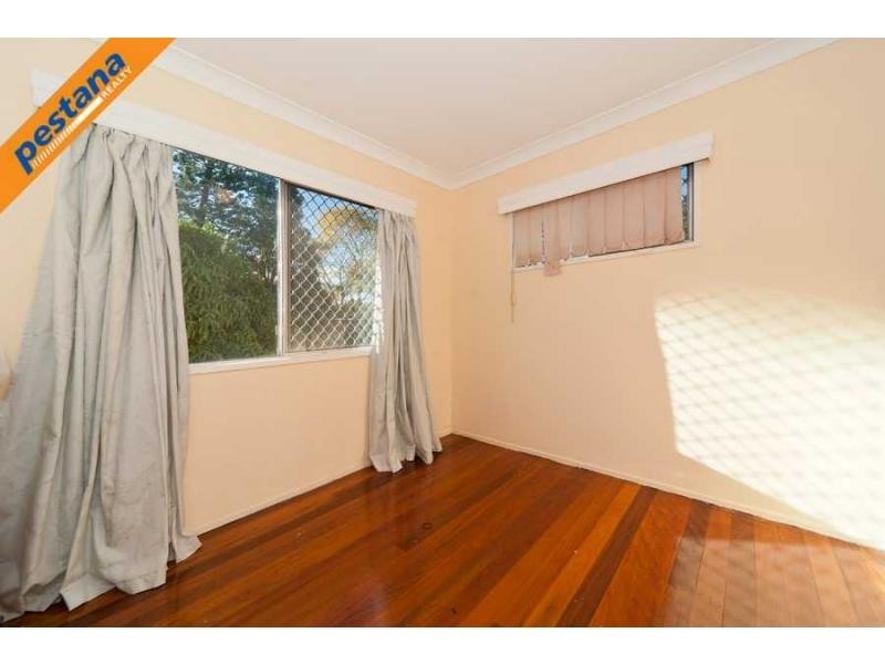 23 Ashvale Street, Kingston QLD 4114