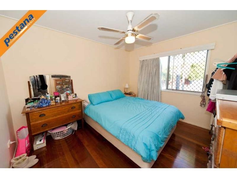 23 Ashvale Street, Kingston QLD 4114