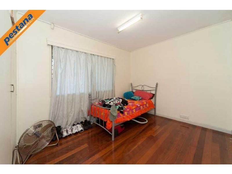 23 Ashvale Street, Kingston QLD 4114