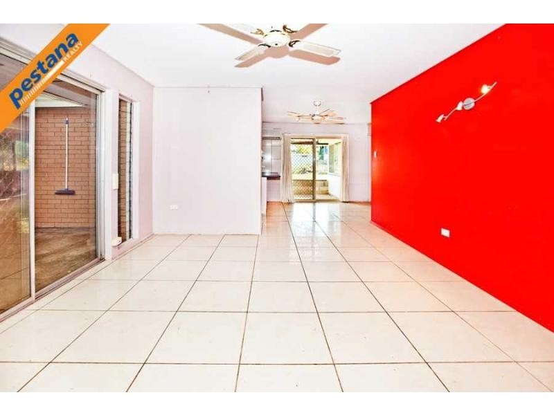 33 Winifred Street, Kingston QLD 4114