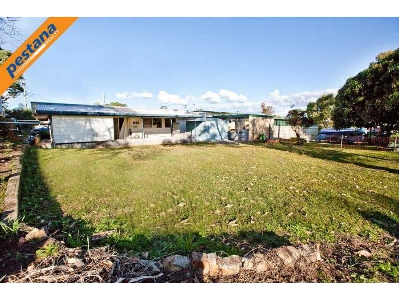 33 Winifred Street, Kingston QLD 4114