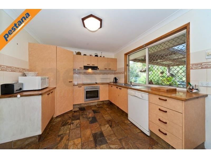 81 Lyndale Street, Daisy Hill QLD 4127