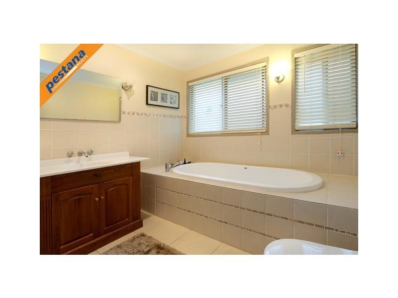 5 Oleander Street, Daisy Hill QLD 4127