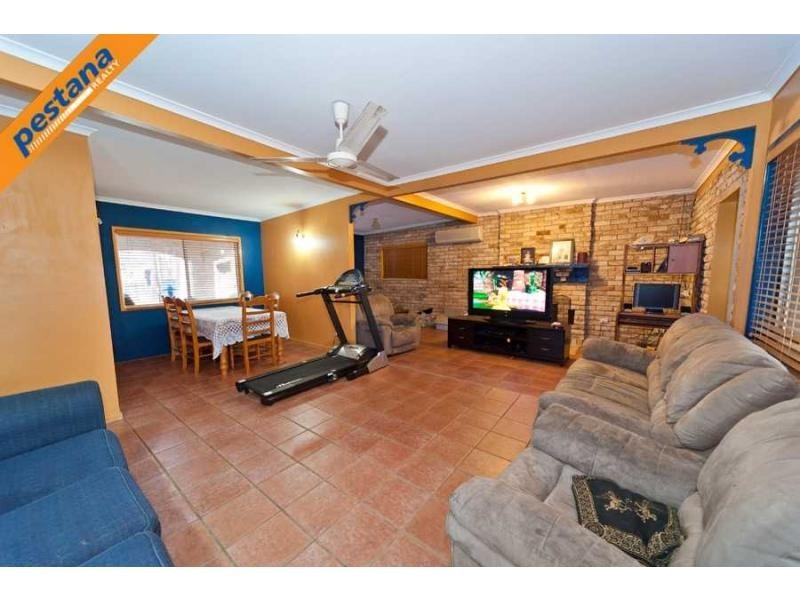 6 Brian Street, Slacks Creek QLD 4127