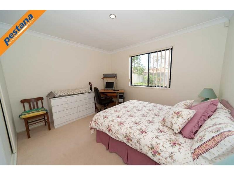 9 Allenby Drive, Meadowbrook QLD 4131