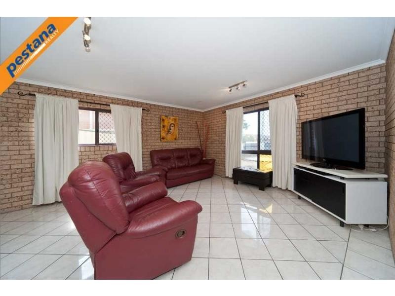 23 Ham Road, Mansfield QLD 4122