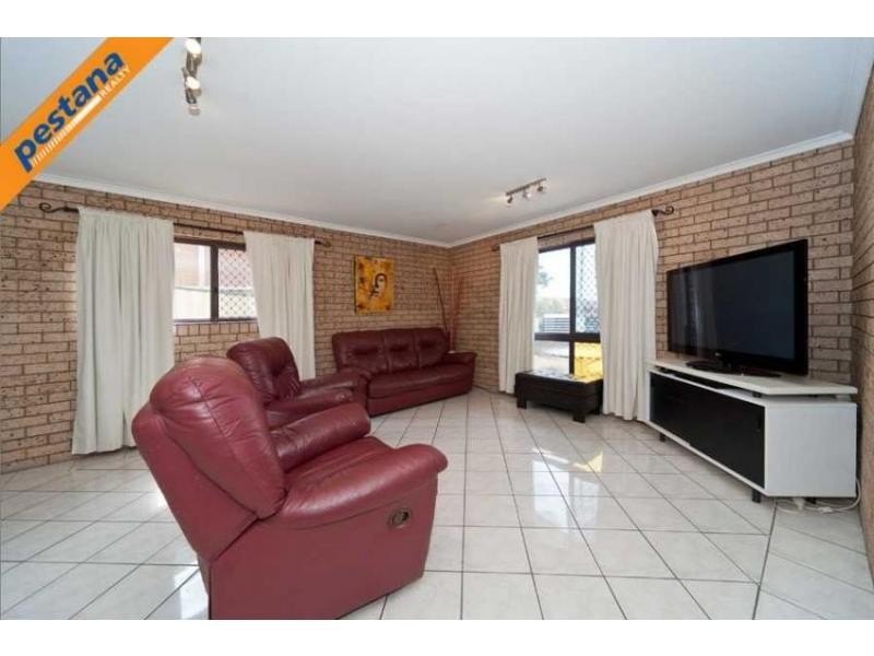 23 Ham Road, Mansfield QLD 4122