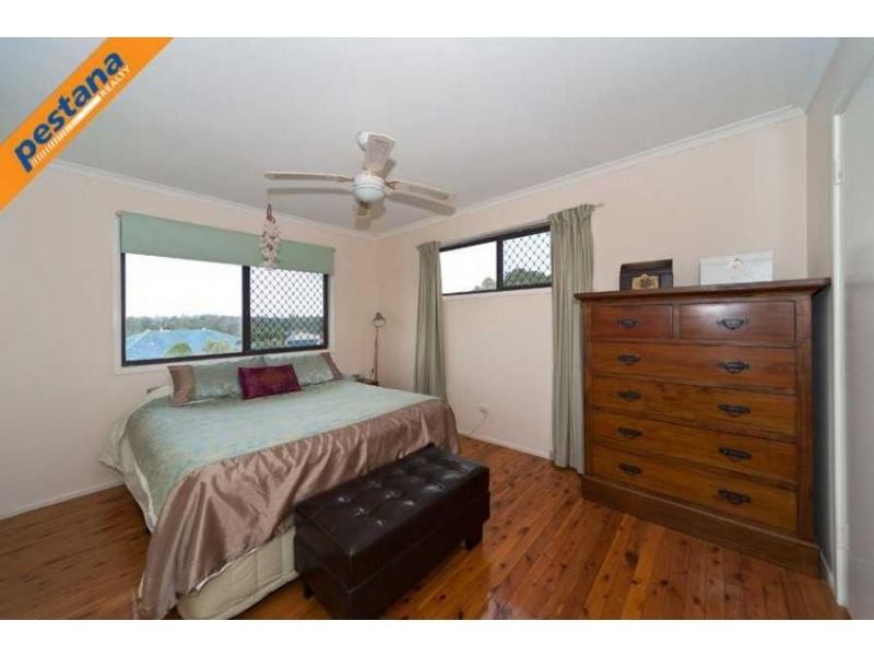 23 Ham Road, Mansfield QLD 4122