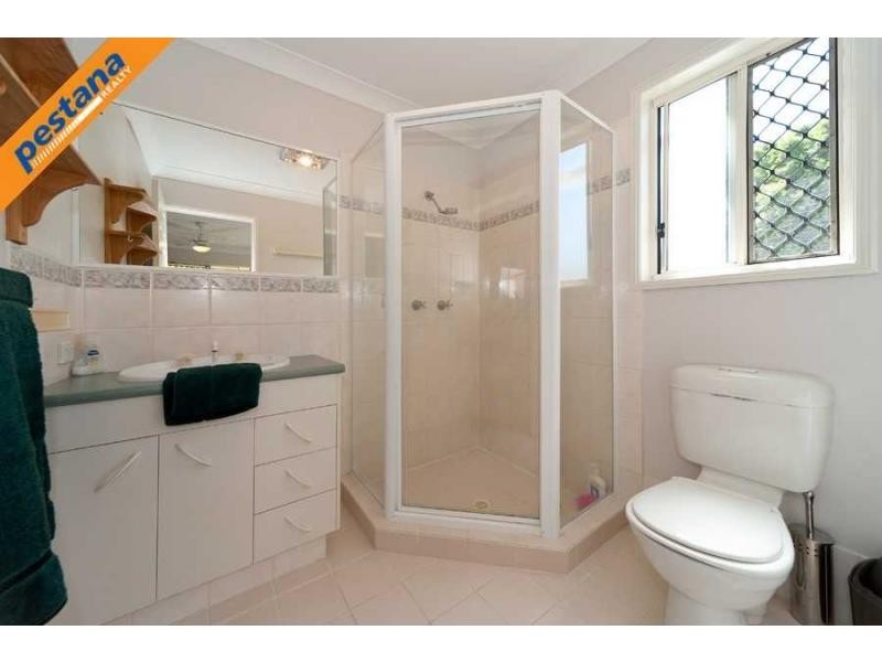 10 Cressbrook Court, Meadowbrook QLD 4131