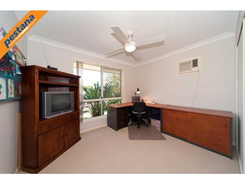 10 Cressbrook Court, Meadowbrook QLD 4131