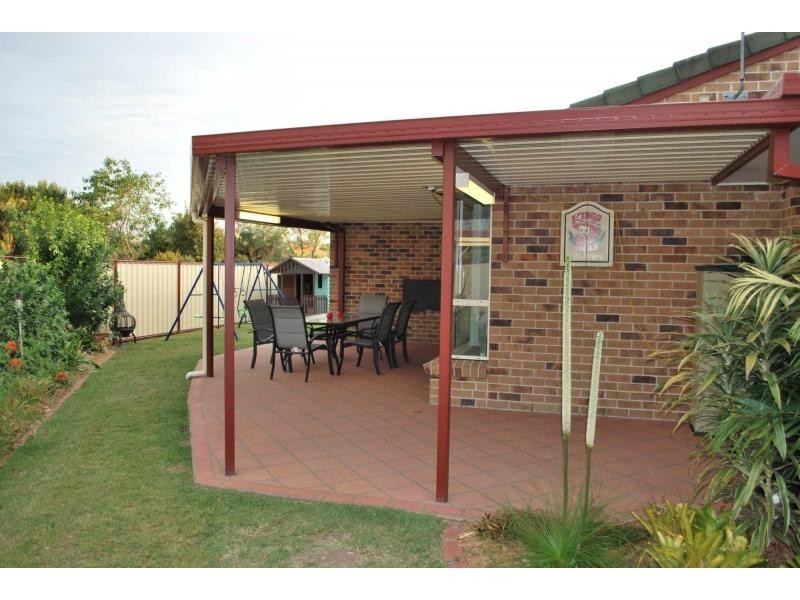 10 Cressbrook Court, Meadowbrook QLD 4131
