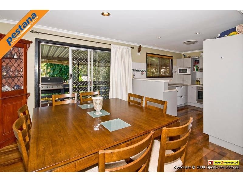 7 Morgan Court, Springwood QLD 4127