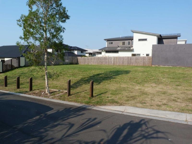 16 Walker Circuit, Eight Mile Plains QLD 4113