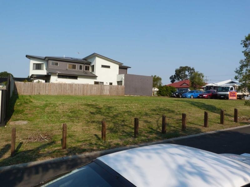 16 Walker Circuit, Eight Mile Plains QLD 4113