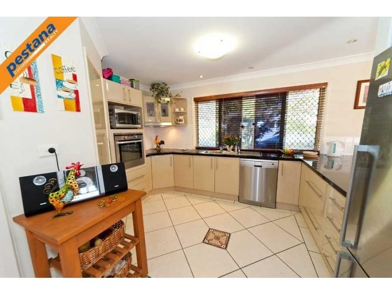 6 Tivoli Court, Rochedale South QLD 4123