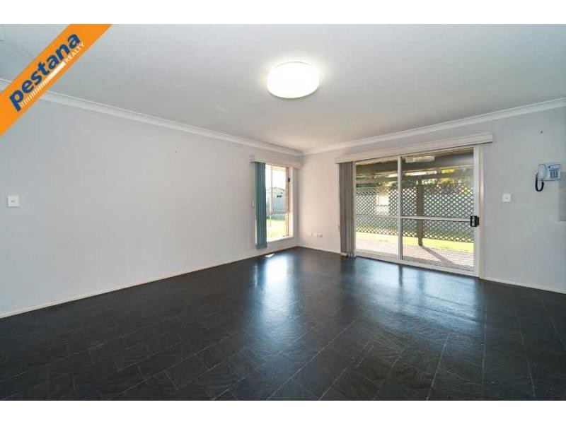 30 Edenlea Drive, Meadowbrook QLD 4131