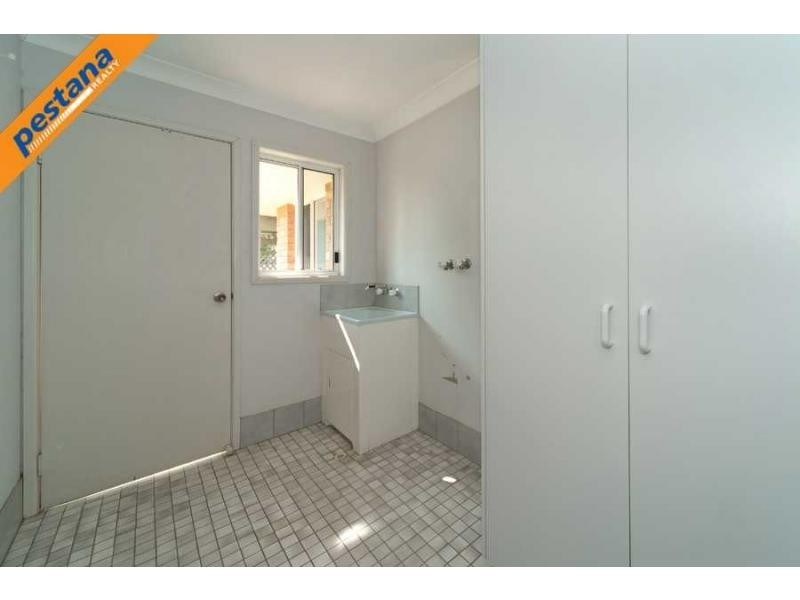 30 Edenlea Drive, Meadowbrook QLD 4131