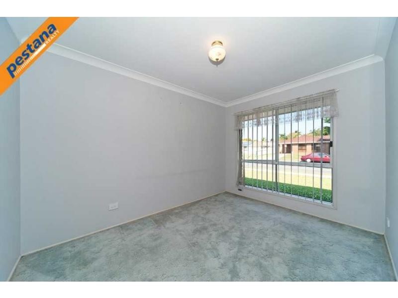 30 Edenlea Drive, Meadowbrook QLD 4131