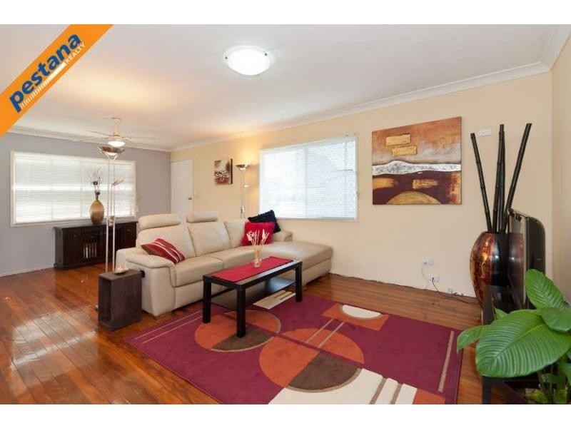 2 Bass Street, Woodridge QLD 4114