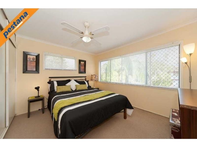 2 Bass Street, Woodridge QLD 4114