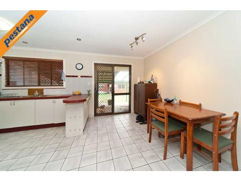100 Lyndale Street, Daisy Hill QLD 4127