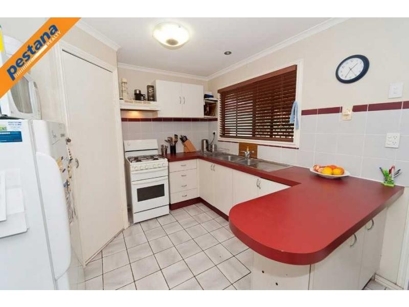 100 Lyndale Street, Daisy Hill QLD 4127