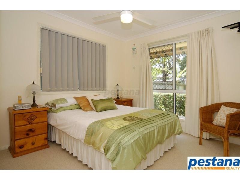 20 Lithfield Place, Loganholme QLD 4129