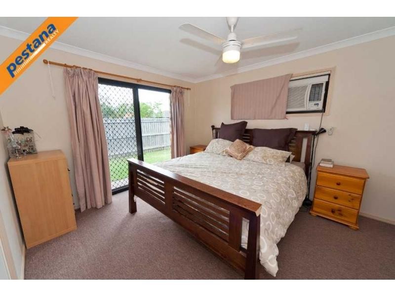 14 Links Avenue, Meadowbrook QLD 4131