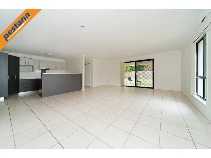 28 Blackbean Street, Marsden QLD 4132