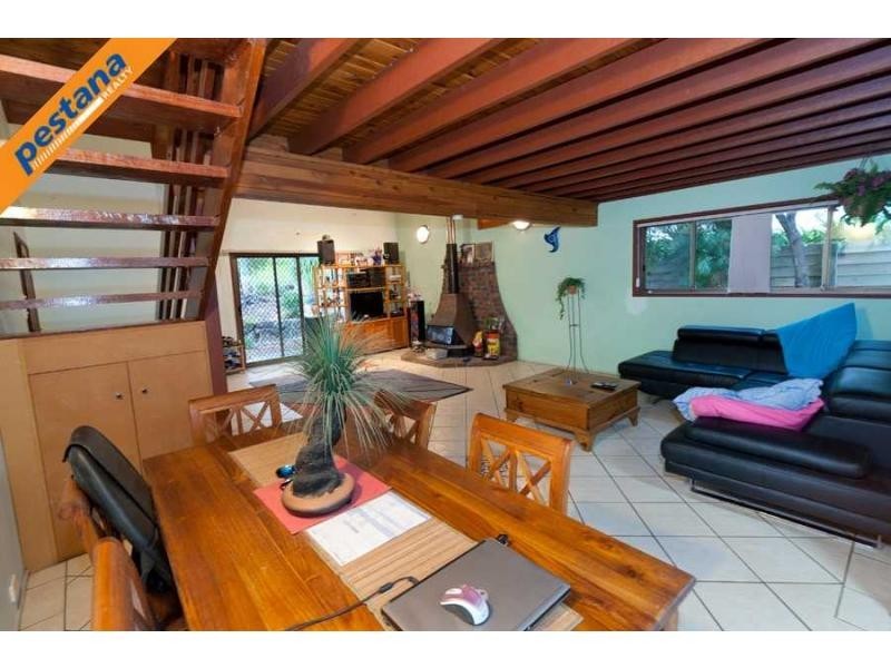 10 Lewina Street, Daisy Hill QLD 4127