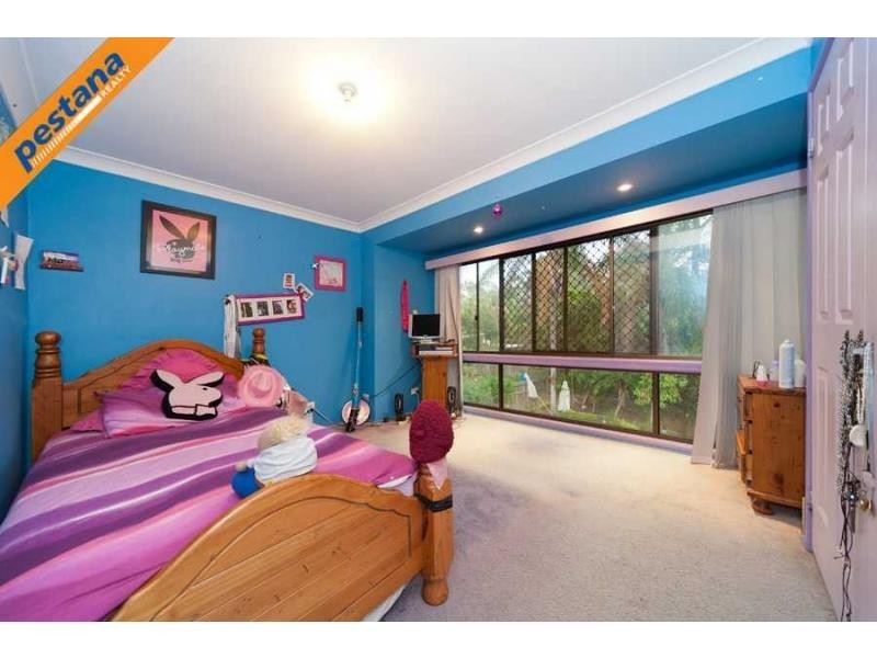 10 Lewina Street, Daisy Hill QLD 4127