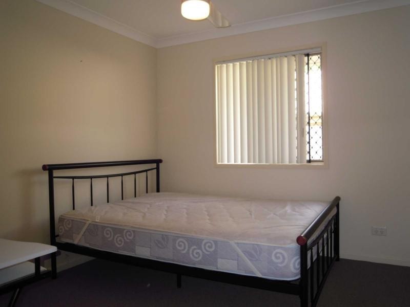 10 Chantilly Court, Loganlea QLD 4131