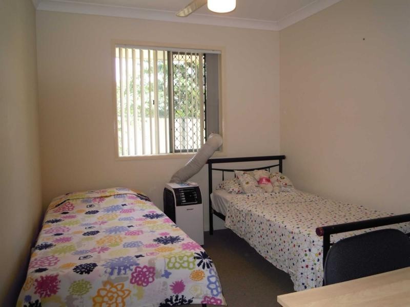 10 Chantilly Court, Loganlea QLD 4131