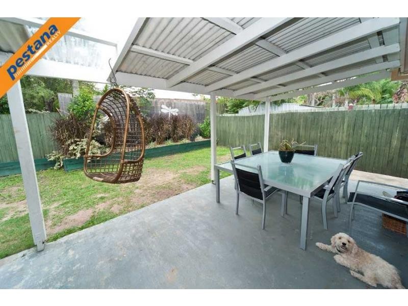 8 Torina Place, Meadowbrook QLD 4131