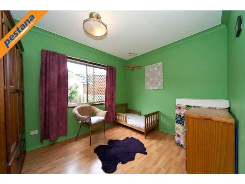 9 Eloise Avenue, Springwood QLD 4127