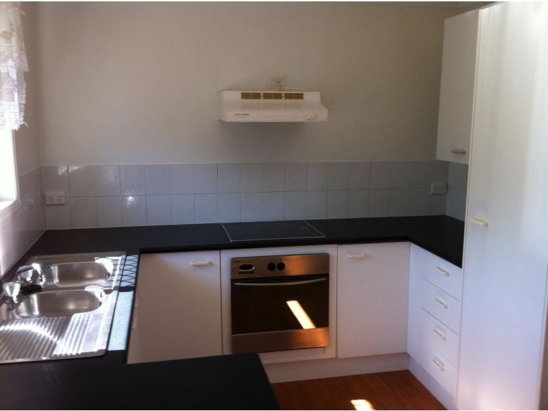 8 Kerrie-Ann Court, Marsden QLD 4132